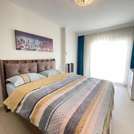 Smf Suites 2+1 Appartement *