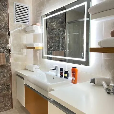 Appartement Smf Suites 2+1 *
