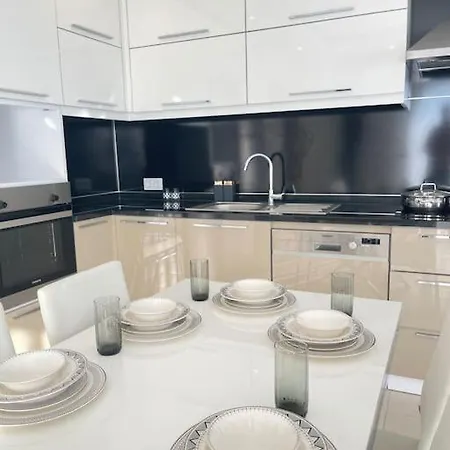 Appartement Smf Suites 2+1