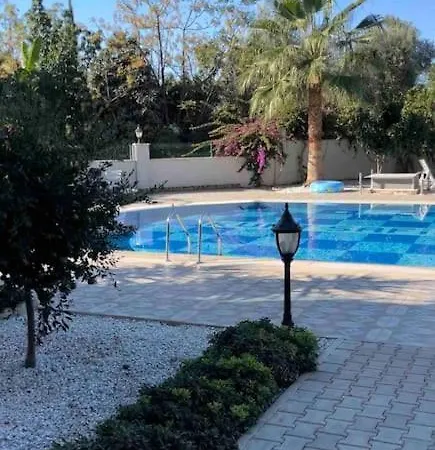 Smf Suites 2+1 Apartman Alanya